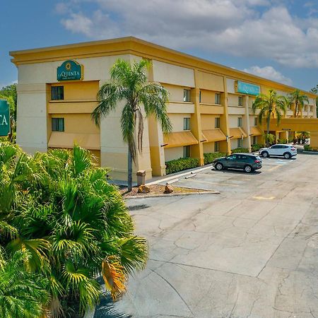 Hotel La Quinta By Wyndham Tampa Brandon West Exterior foto